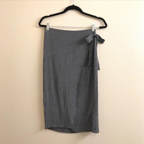 Roxy Ferry Escape Wrap Skirt In Navy/White Stripe - Picture 5 of 16